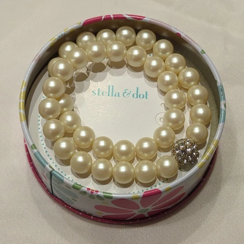 Stella and Dot girls Mini Soiree Necklace